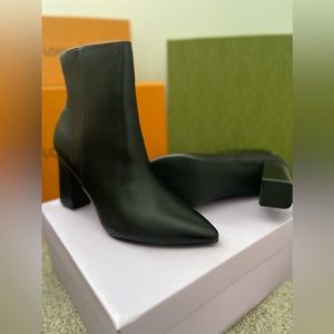 Ankle boots